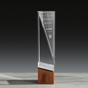 Trofeo de madera de cristal Regalo de negocios Premio de cristal en blanco Grabado láser personalizado Trofeo de cristal con base de madera - Product Image 5