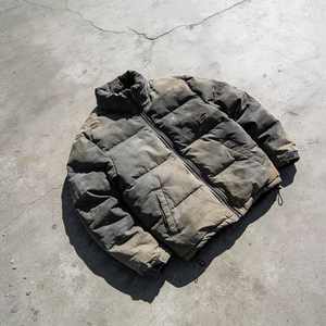 Giacca Puffer Streetwear di Lusso Effetto Invecchiato, Unisex, con Zip, Antivento, Imbottita in Piuma d'Oca, Lavaggio Acido - Product Image 1