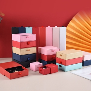 Boîte à bijoux rigide en papier kraft recyclable personnalisable avec doublure en éponge, revêtement UV, finition brillante/mate, forme tiroir pour collier - Product Image 3