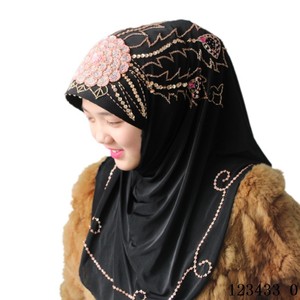 New design phoenix-patterned <b>large</b> peony Muslim beaded headscarf, easy to wear, simple headscarf and <b>scarf</b> - Product Image 2
