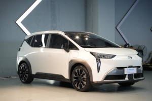 Auto Elettrica Usata Aion Y 2022 Edizione 70 <span class=keywords><strong>Tech</strong></span> con Batteria al Litio Ferro Fosfato (50-70kWh) Autonomia NEDC 501-600km - Product Image 5