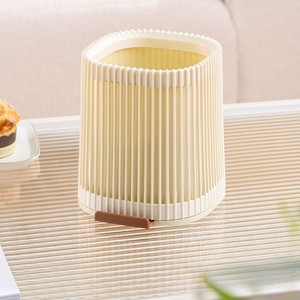 صندوق نفايات صغير محمول لطيف على سطح المكتب من البلاستيك - Product Image 2