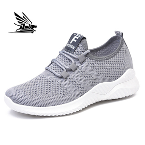 Zapatillas de Moda Casuales y Deportivas para Caminar para Mujer, Venta al por Mayor, Nuevos Estilos, Desechables, Transpirables, Flexibles, Tenis para Damas - Product Image 1