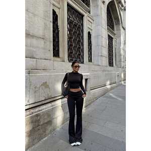 Costume pantalon en satin noir formel et décontracté avec décoration boutonnée pour femmes de bureau - Product Image 4