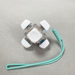 Porte-clés Fidget Toy à interrupteur mécanique, Clicker de clavier, <span class=keywords><strong>Gadget</strong></span> anti-stress pour les fans de jeux, Accessoire de bureau, Cadeau - Product Image 2