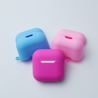 Étui de chargement portable en silicone souple anti-poussière, anti-chute, anti-plis, couleur unie, compatible sans fil, marque ODM pour Air Pods 3