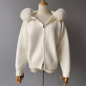 Cappotto da donna magro invernale in maglia corta in lana con maniche a sbuffo <span class=keywords><strong>caldo</strong></span> giacca con collo di pelliccia artificiale <span class=keywords><strong>Cardigan</strong></span> maglione da donna - Product Image 3