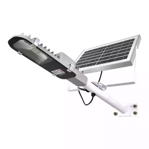 ไฟถนนพลังงานแสงอาทิตย์ แหล่งกำเนิดแสง LED โมโนซิลิคอนเซลล์ อายุการใช้งาน 50000 ชั่วโมง ไฟส่องสว่างกลางแจ้ง - Product Image 1