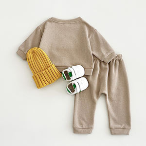 Vintage 2PCS Casual Baby Kleidung Set für Jungen und Mädchen Frühling Herbst Neugeborene Langarm Kleidung mit Regenbogen Sonne Stickerei - Product Image 5