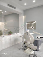Unité dentaire électrique intégrale avec éclairage buccal LED, commande au pied et fauteuil dentaire avec support rotatif pour clinique et hôpital