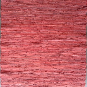 Alfombra de Cuero Reciclado a Rayas Reversible Tejida a Mano, Exclusiva y en Oferta, a Precio Económico para Sala de Estar, Hogar y Hotel - Product Image 1