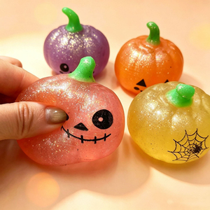 Juego de Juguetes Blandos de Calabaza de Halloween al por Mayor, Figuras Mini Aleatorias, Juguetes Antiestrés de Rebote Lento, Juguetes Sensoriales para Fiestas de Halloween - Product Image 5