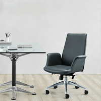 Chaise de bureau de direction ergonomique moderne pivotante et réglable en cuir avec support lombaire pour la maison, le bureau et l'hôpital