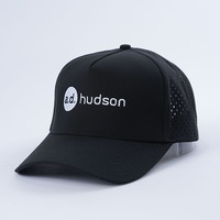 Gorra Trucker de Secado Rápido al por Mayor en Stock, Gorra Personalizada con Perforaciones Láser, Gorra de Béisbol Impermeable de 5 Paneles