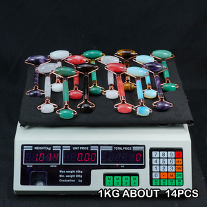 All'ingrosso cristalli 100% naturale di <span class=keywords><strong>giada</strong></span> <span class=keywords><strong>rosa</strong></span> rullo pietre e cristalli massaggio viso per la cura della pelle all'ingrosso strumento di cristallo artigianale - Product Image 5