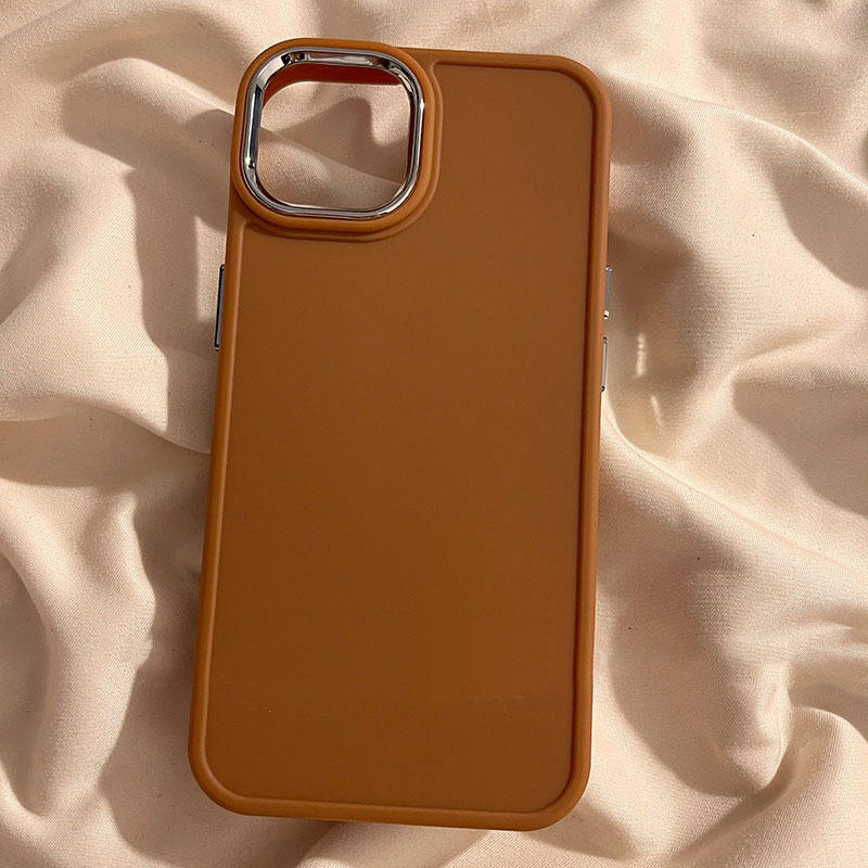 สีน้ำตาล