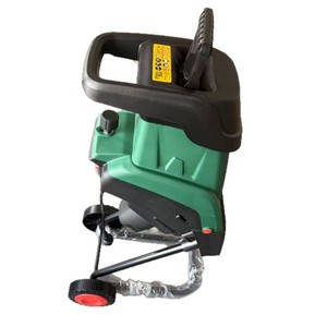 Trituradora de Jardín Multifuncional/Cortadora de Cuchillas 2600W con Bolsa, 9.1kg, Hecho en China - Product Image 2
