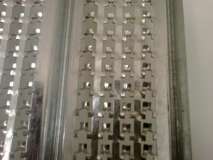 Material <span class=keywords><strong>de</strong></span> Construcción <span class=keywords><strong>de</strong></span> Listones <span class=keywords><strong>de</strong></span> Acero Galvanizado Duradero para Uso en Talleres en Estructuras <span class=keywords><strong>de</strong></span> Hormigón - Product Image 4