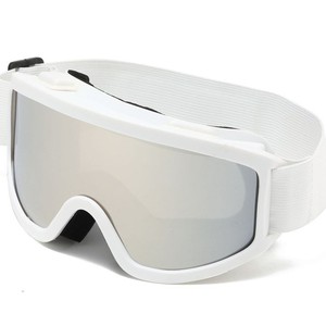 Gafas de esquí antivaho con lentes de PC para deportes de nieve al aire libre, ajuste universal para todos los géneros - Product Image 5