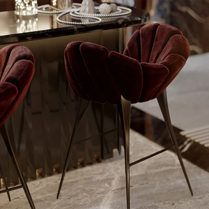 Tabouret de bar en velours haut de gamme, dossier incurvé, revêtement <span class=keywords><strong>rouge</strong></span> <span class=keywords><strong>vin</strong></span>, pieds en métal noir, chaise de bar haut de gamme pour villa, maison - Product Image 5