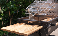 Barbecue pliant en acier au charbon de bois avec revêtement en poudre, chariot et dispositif de sécurité flamme pour la maison et l'extérieur, style argentin