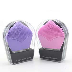 Brosse nettoyante pour le visage en silicone imperméable, rechargeable par USB, exfoliant pour un nettoyage en profondeur, nettoyeur de pores pour le visage et le corps - Product Image 4