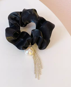 Diadema de intestino grande con borlas y colgante de perlas de diamante de imitación - Product Image 5