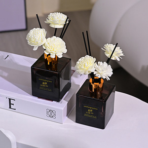 ชุดน้ำหอมปรับอากาศแบบก้านไม้หอม นอร์เทิร์น มู รีด ดิฟฟิวเซอร์ ขนาด 50 มล. และ 200 มล. กลิ่นหอมติดทนนาน สำหรับบ้าน - Product Image 4