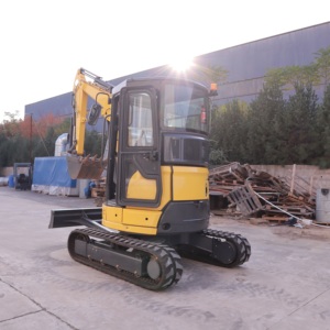Mini-excavatrice sur chenilles de 4 tonnes avec moteur diesel et composants Yanmar et Hengli, excavatrice compacte pour la préparation et la rénovation de sols lourds - Product Image 2