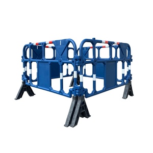 Barrière de sécurité mobile jaune en PEHD pour écoles, non-réfléchissante, protection IP65, rotation à 360 degrés, L1600*H1000mm, pour le trafic - Product Image 4