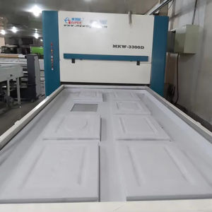 Machines de travail du bois 2500K Mdf stratifié bois porte faisant la Machine <span class=keywords><strong>Pvc</strong></span> presse à Membrane sous vide Machine pour fenêtre et porte - Product Image 1