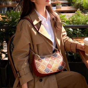 <span class=keywords><strong>Borsa</strong></span> a <span class=keywords><strong>tracolla</strong></span> a mezzaluna per le donne stampata sughero sotto le ascelle con chiusura a cerniera Logo personalizzato - Product Image 6