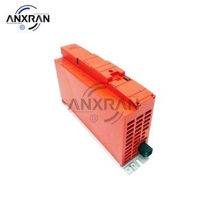 Convertisseur de fréquence monophasé 2,2 kW 230 V série MC-B MC07B0022-2B1-4-00 MC07B00222B1400 - Product Image 1