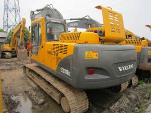 Pelle sur chenilles Volvo EC210BLC 2019 État neuf avec poids de fonctionnement de 20 tonnes Attachement de godet de châssis d'origine - Product Image 4