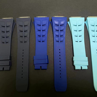 Le dernier bracelet en caoutchouc fluoré de luxe haut de gamme, modèle 11-03, avec option de personnalisation du bracelet.