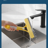 Nettoyant Automobile Intégré avec Pulvérisateur, Raclette de Nettoyage Vitres et Essuie-Glace de Voiture avec Poignée Plastique et Caoutchouc