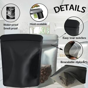 Sacs d'emballage alimentaire personnalisés, sac noir mat avec fermeture éclair supérieure, sac autoportant pour collations, aliments secs et stockage de café - Product Image 4