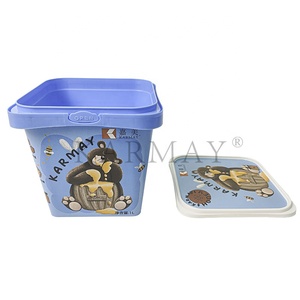 Thai durian packaging monthong golden pillow durain plastic <b>container</b> <b>clear</b> square 1L 30 oz with security lock lids - Product Image 4