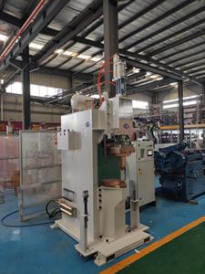 50 Kva Aluminio Metal Acero China Hecho Neumático Pie 3Mm Resistencia Soldador Tanque de aceite Máquina de soldadura para tapa de llenado de combustible - Product Image 5