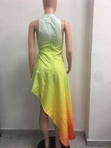 Vestido Halter Ombre de Mujer con Efecto Degradado - Vestido Formal Fluido de Moda - Product Image 4