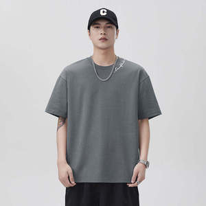 เสื้อยืดโอเวอร์ไซส์ผ้าคอตตอน 100% หนัก 210 แกรม พิมพ์ลาย พร้อมโลโก้แบบกำหนดเอง คอเสื้อหนา ผ้าถักลายเรียบ - Product Image 2