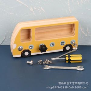 Juguete de madera Montessori para atornillar, banco de trabajo para niños pequeños, herramienta de aprendizaje de escritorio para educación temprana con herramientas y tornillos - Product Image 3