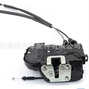 Moteur d'actionneur de serrure de porte Hyundai 81320-2S000 pour IX35 11-15, pièce de rechange - Product Image 1