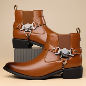 Bottes Chelsea pour hommes en PU brillant, avec boucle en métal en forme d'<span class=keywords><strong>aigle</strong></span>, chaîne, talon bas, semelle en caoutchouc résistante à l'usure, style punk décontracté, bottines à la cheville - Product Image 2