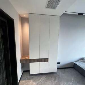 Mueble de Salón de Tamaño Personalizado, Zapatero Moderno con Espejo, Material de Madera Maciza, Protección Ambiental para Uso Doméstico - Product Image 1