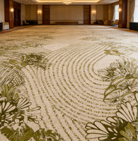 Tapis de couloir d'hôtel en polyester/nylon à poils moyens, tufté, ignifuge, résistant aux taches, antidérapant et amorti