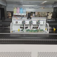 Imprimante numérique à jet d'encre haute vitesse à passage unique, machine de traitement de boîtes en carton pour fruits sur mesure, machine d'impression de boîtes en carton ondulé
