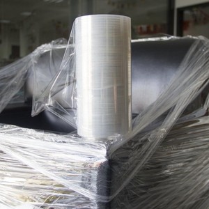 Pellicola <span class=keywords><strong>Estensibile</strong></span> LLDPE Premium per Uso Industriale, Rotolo Jumbo Trasparente per Imballaggio Automatico di Pallet, Produzione di Guangzhou - Product Image 4