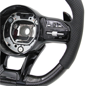 Funda de cuero negro carbono inclinada con línea negra perforada Black Warrior para <span class=keywords><strong>Mercedes</strong></span> Benz C GLC E S CLS <span class=keywords><strong>AMG</strong></span> zc-809-t22-y - Product Image 3