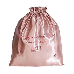 Pochette en satin personnalisée pour cosmétiques, sac à cordon imprimé avec logo personnalisé, sac de rangement pour lingerie et vêtements en satin avec logo - Product Image 2